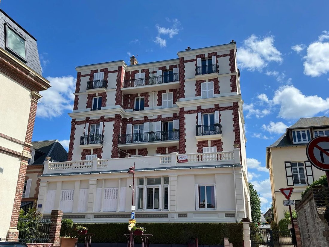 Houlgate Apartment In Houlgate, Normandy, France For Sale (13014748)