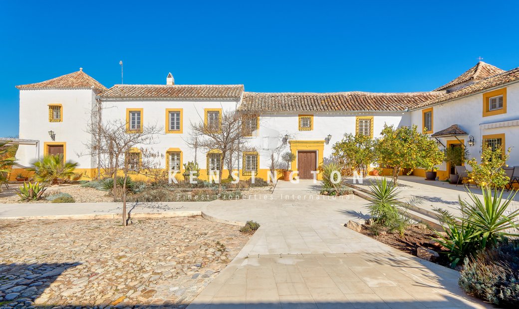 Luxury Rural Country House Completely In Antequera, Andalusia, Spain For Sale (13016124)