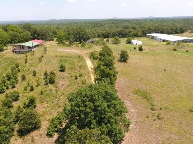 Luxury farm ranches for sale in Viola, Arkansas | JamesEdition