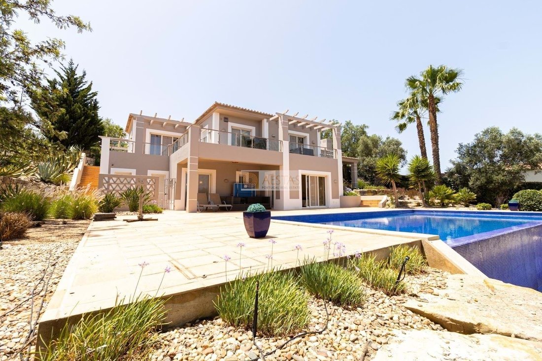 Villa in Carvoeiro, Algarve, Portugal 3 - 13009653