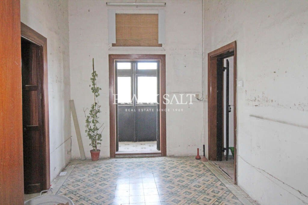 Valletta, Unconverted Townhouse In Valletta, Malta For Sale (13020239)
