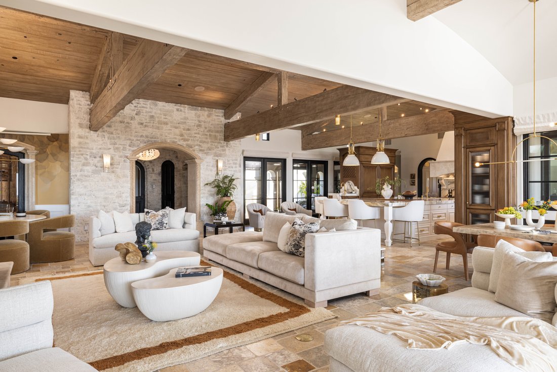 1864 Crest Drive, Encinitas, Ca 92024 In Encinitas, California, United