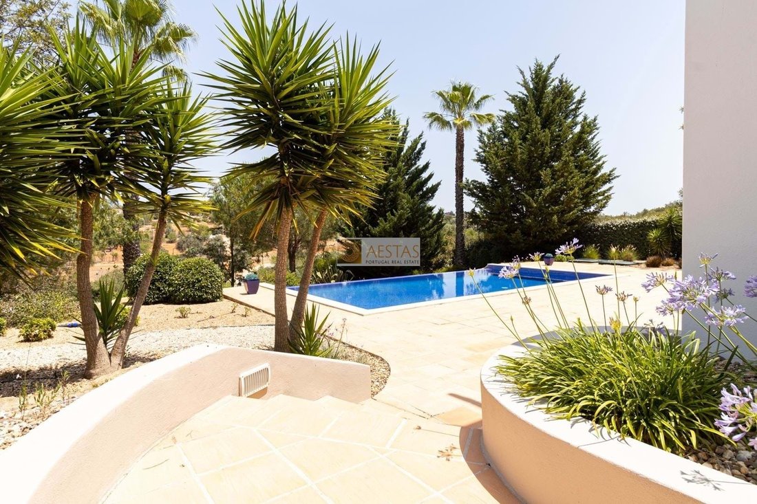 Villa in Carvoeiro, Algarve, Portugal 5 - 13009653