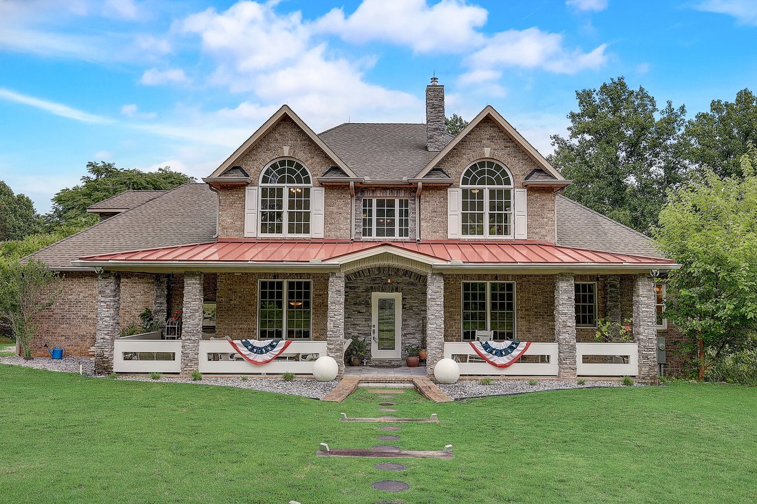 8745 Old Charlotte Pike, Pegram, Tn, 37143 In Pegram, Tennessee, United