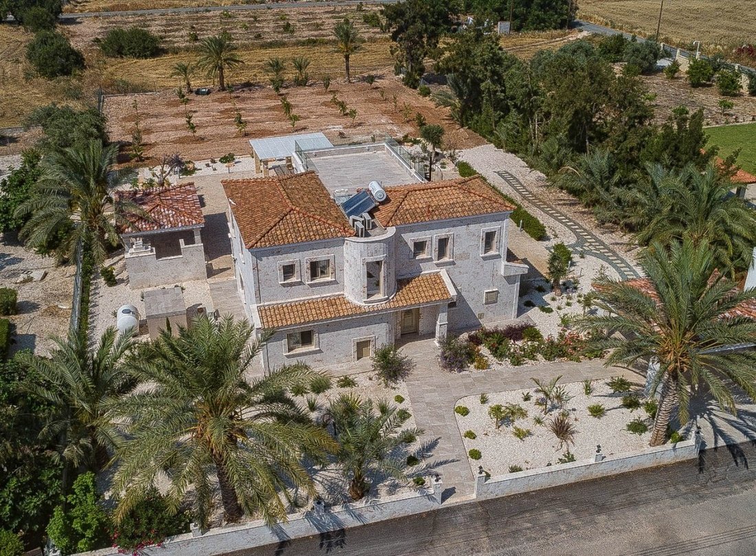 Villa in Paphos, Paphos, Cyprus 3 - 13010187