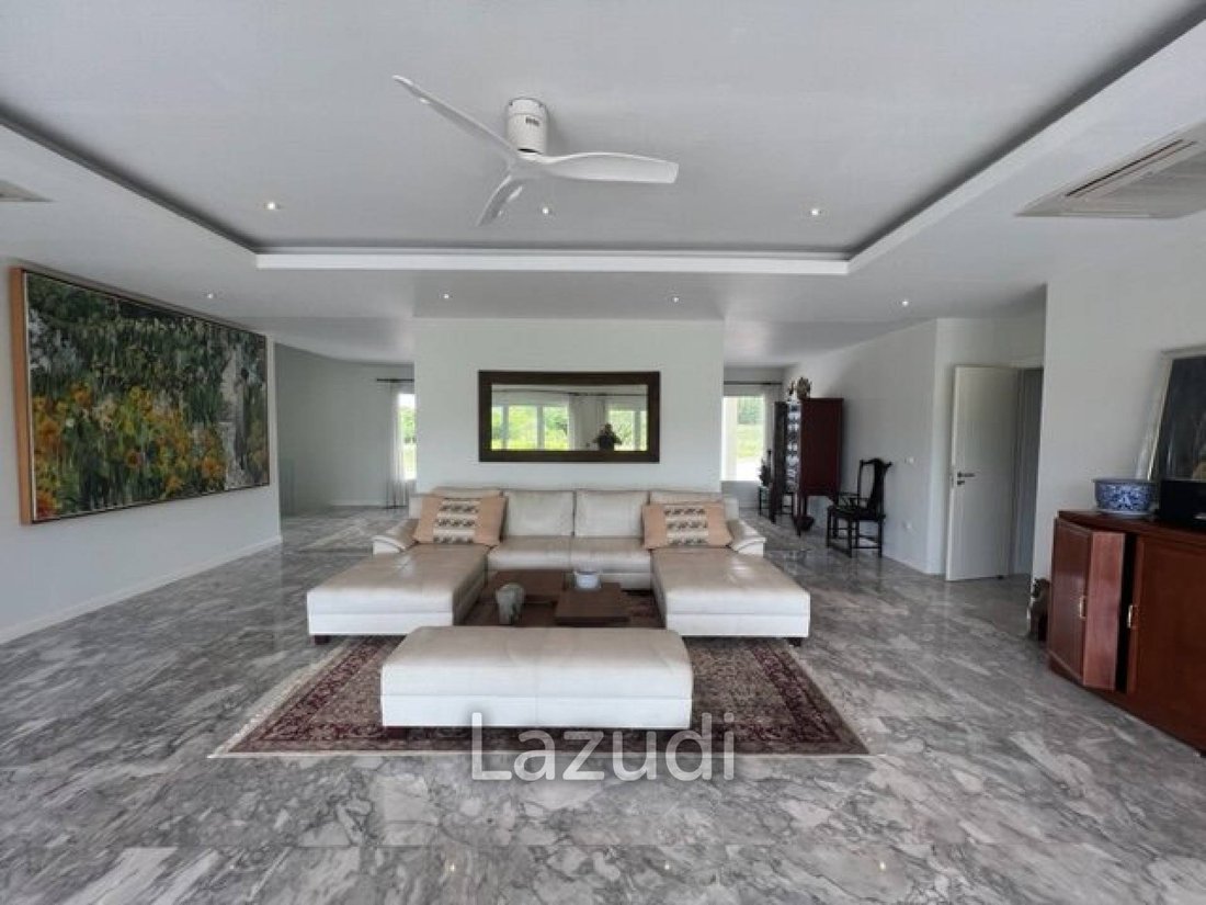 Villa in Hin Lek Fai, Prachuap Khiri Khan, Thailand 5 - 13011217