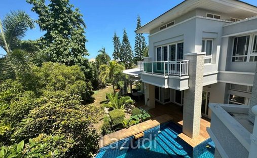 Villa in Pattaya City, Chon Buri, Thailand 1