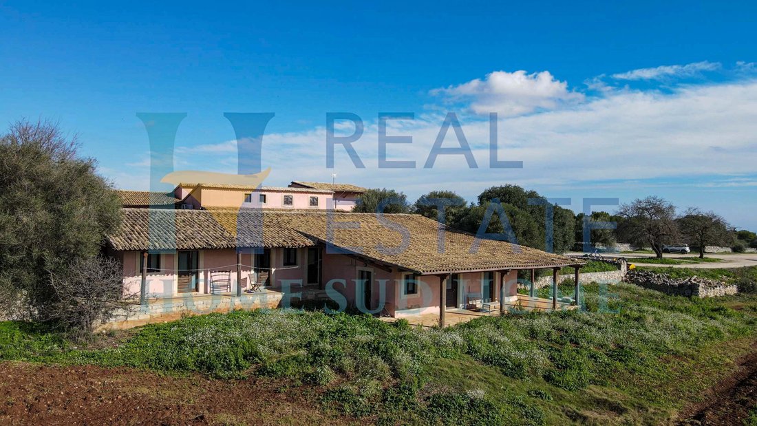 Villa in Center - Lungomare, Avola, Sicily 2 - 13010998