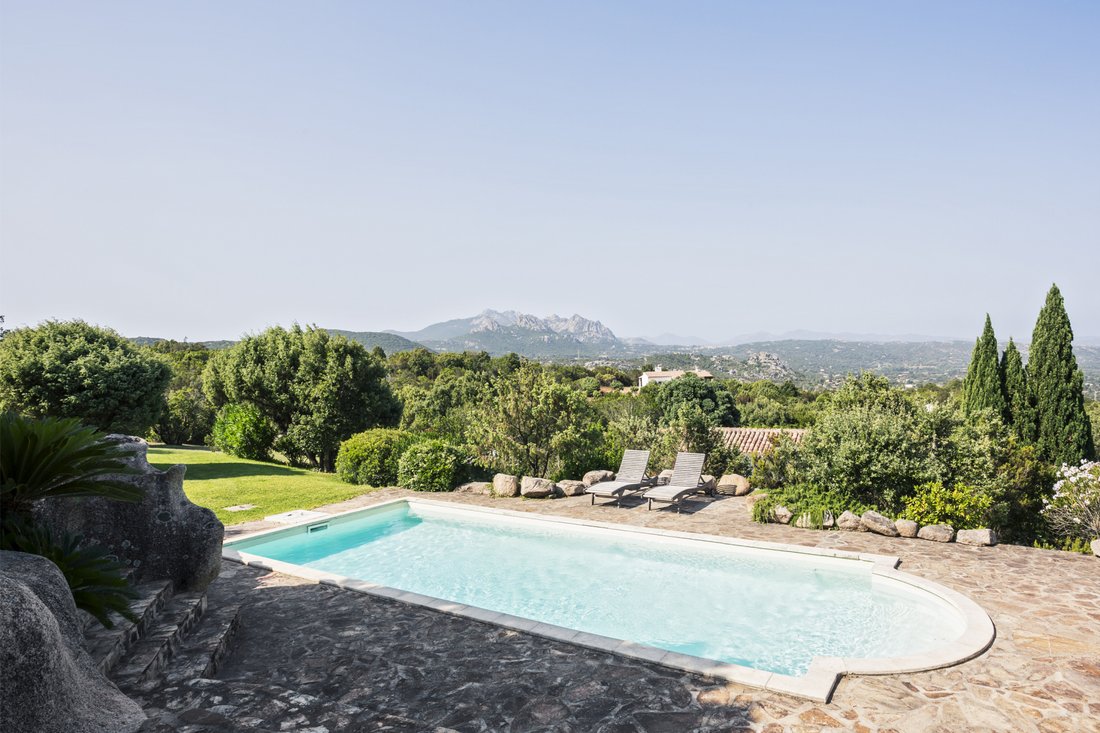 Villa in Arzachena, Sardinia, Italy 3 - 12149888