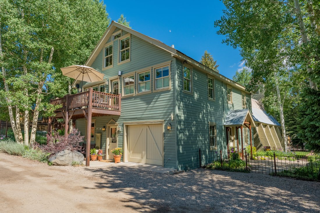 Crested Butte, Colorado, United States 1 - 13018194
