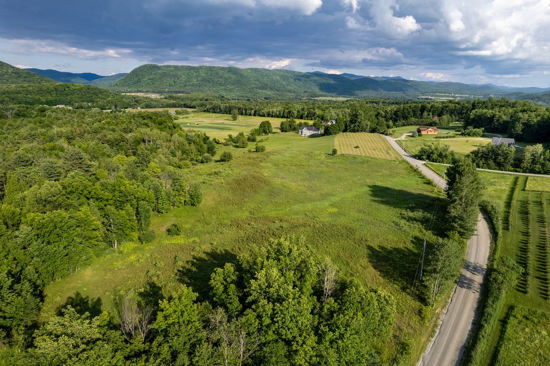 Land in Hinesburg, Vermont, United States 2 - 13014512