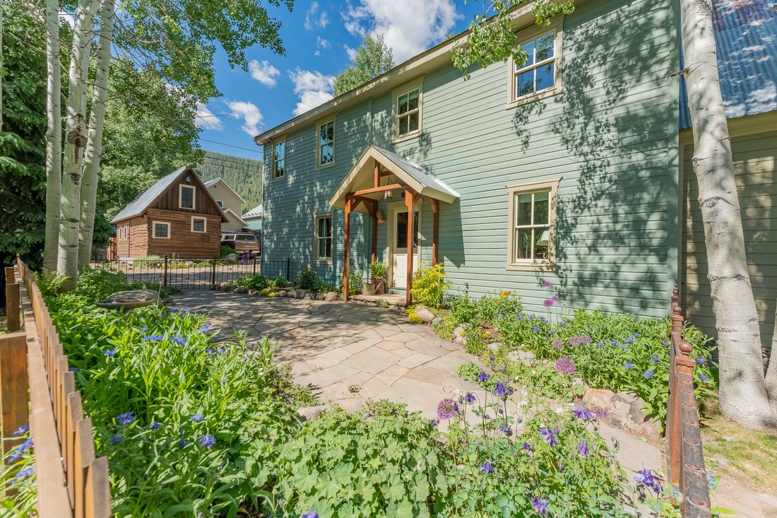 Crested Butte, Colorado, United States 2 - 13018194