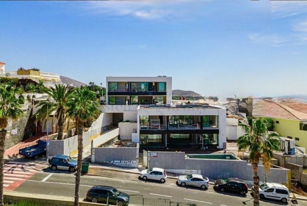 Chalet in Costa Adeje, Adeje, Canary Islands 1 - 12433782