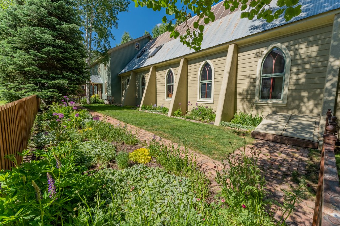 Crested Butte, Colorado, United States 3 - 13018194
