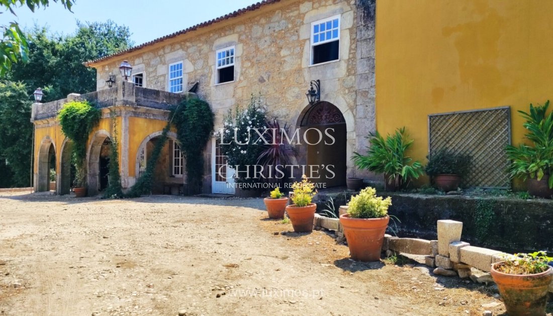 Centennial Manor House, For In Valença, Viana Do Castelo District