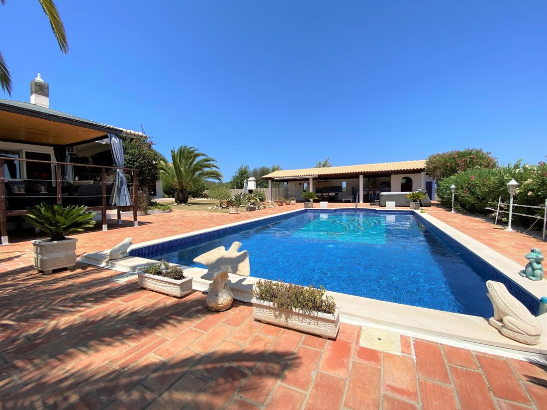Villa in Bensafrim e Barao de Sao Joao, Algarve, Portugal 2 - 13006822