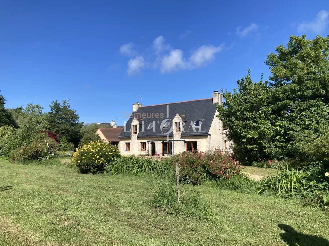 House Near The Golf Course And The Beach In Pleumeur Bodou, Brittany ...