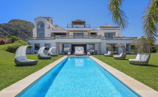 Villa in Llubi, Balearic Islands, Spain 1