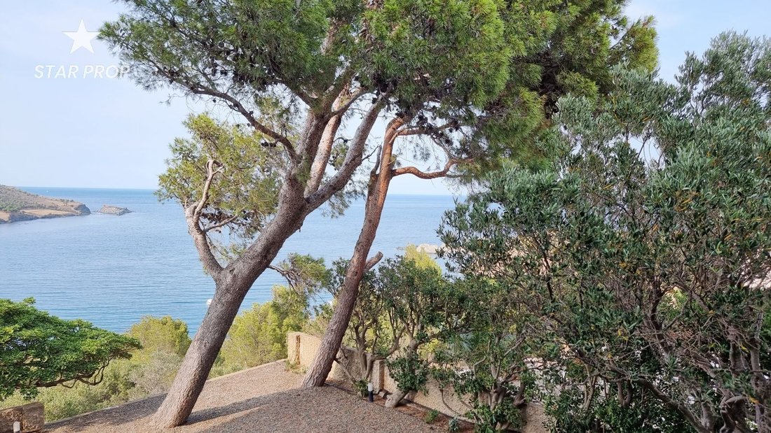 Villa in Llanca, Catalonia, Spain 3 - 13022139