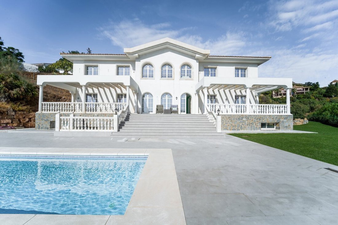Villa in Benahavis, Andalusia, Spain 3 - 13021978