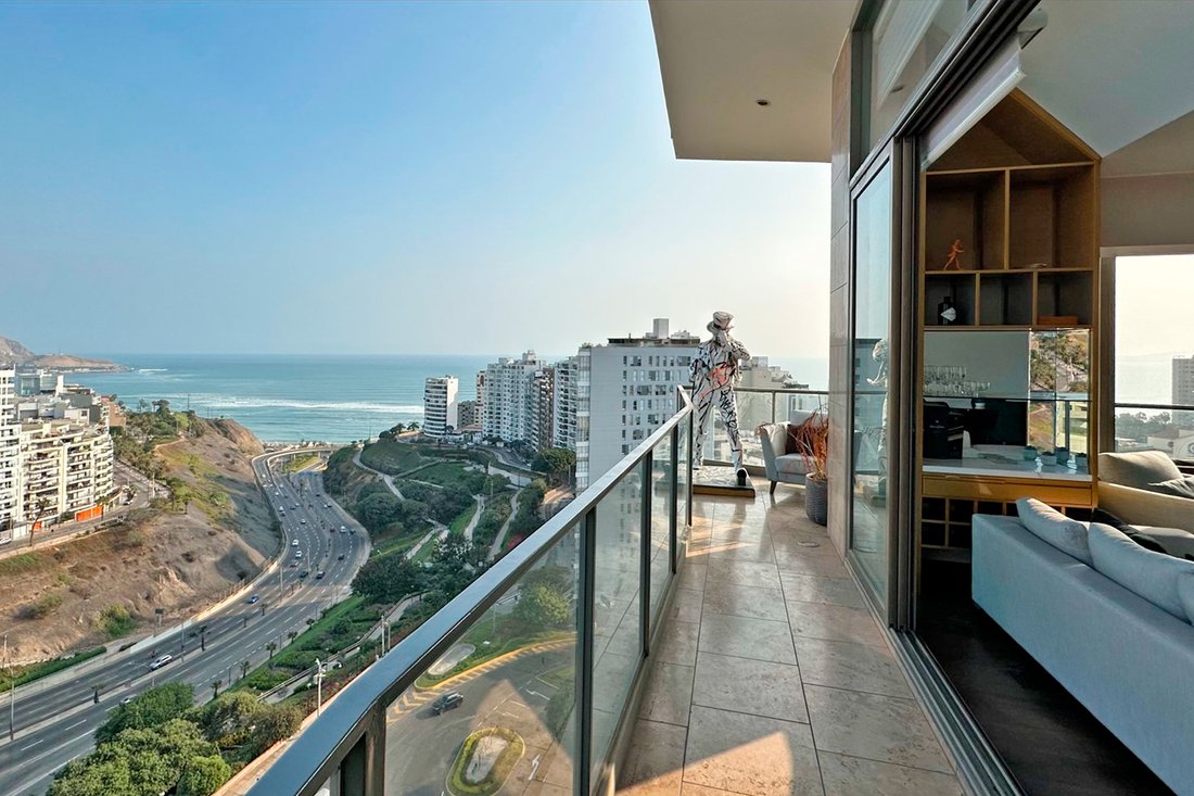 House in Miraflores, Metropolitan Municipality of Lima, Peru 4 - 12999698