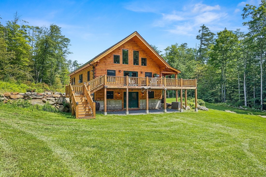 117 Gramma Cutts Lane In Townshend, Vermont, United States For Sale