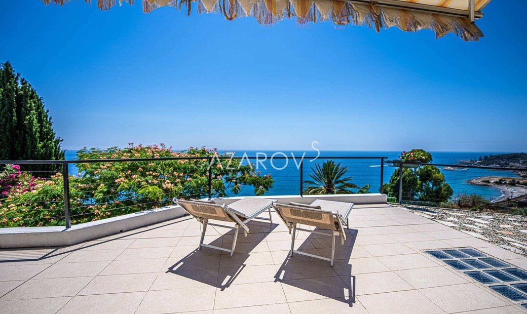 Villa In Bordighera By The Sea In Bordighera, Liguria, Italy For Sale (13022134)