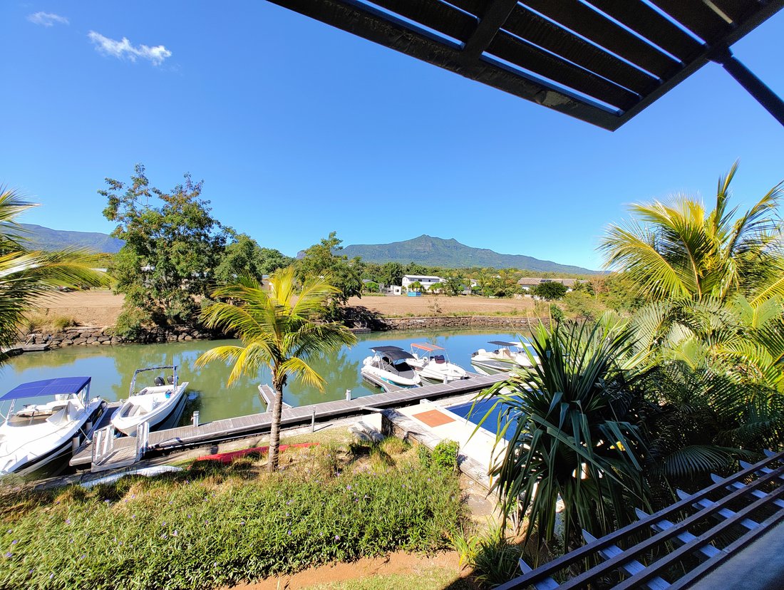 Beautiful Apartment In Grande Riviere Noire, Rivière Noire District, Mauritius For Sale (13025433)