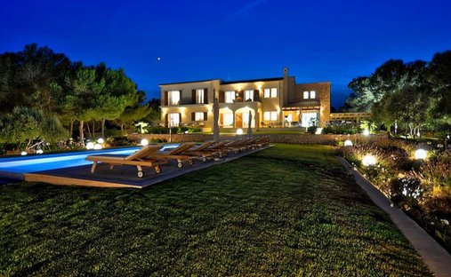 Villa in Llubi, Balearic Islands, Spain 1