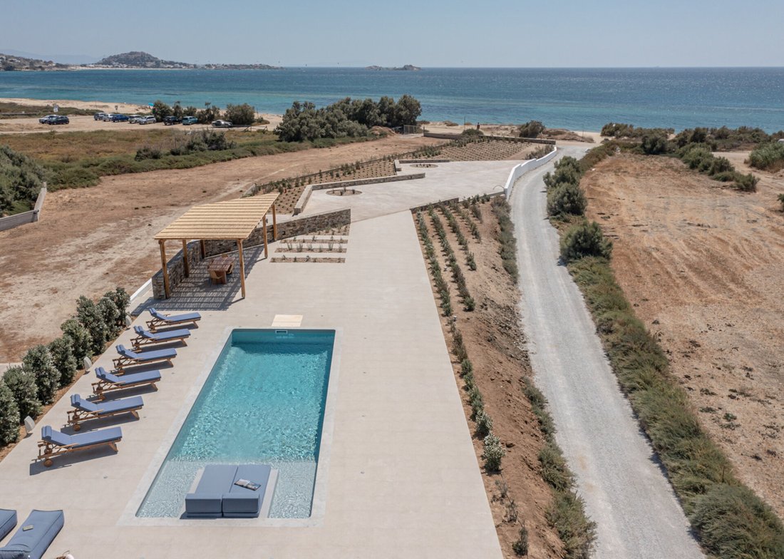 Villa in Naxos, Aegean, Greece 2 - 13024484