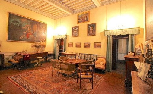 Center, Pescia, Tuscany 1