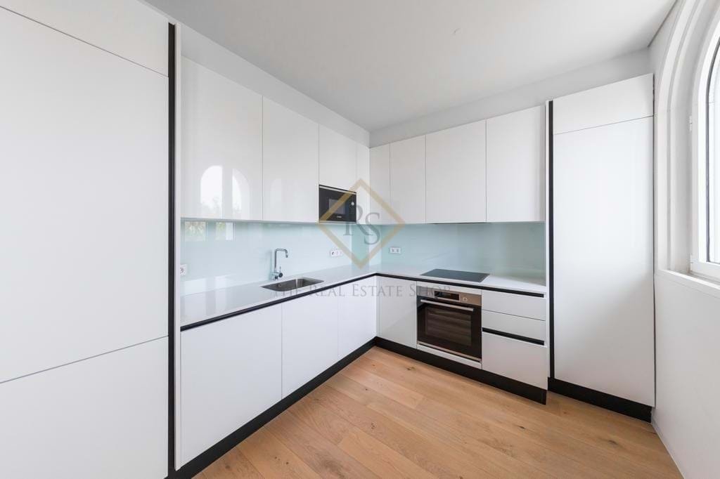 Apartment in Alvalade, Lisbon, Portugal 5 - 13024199