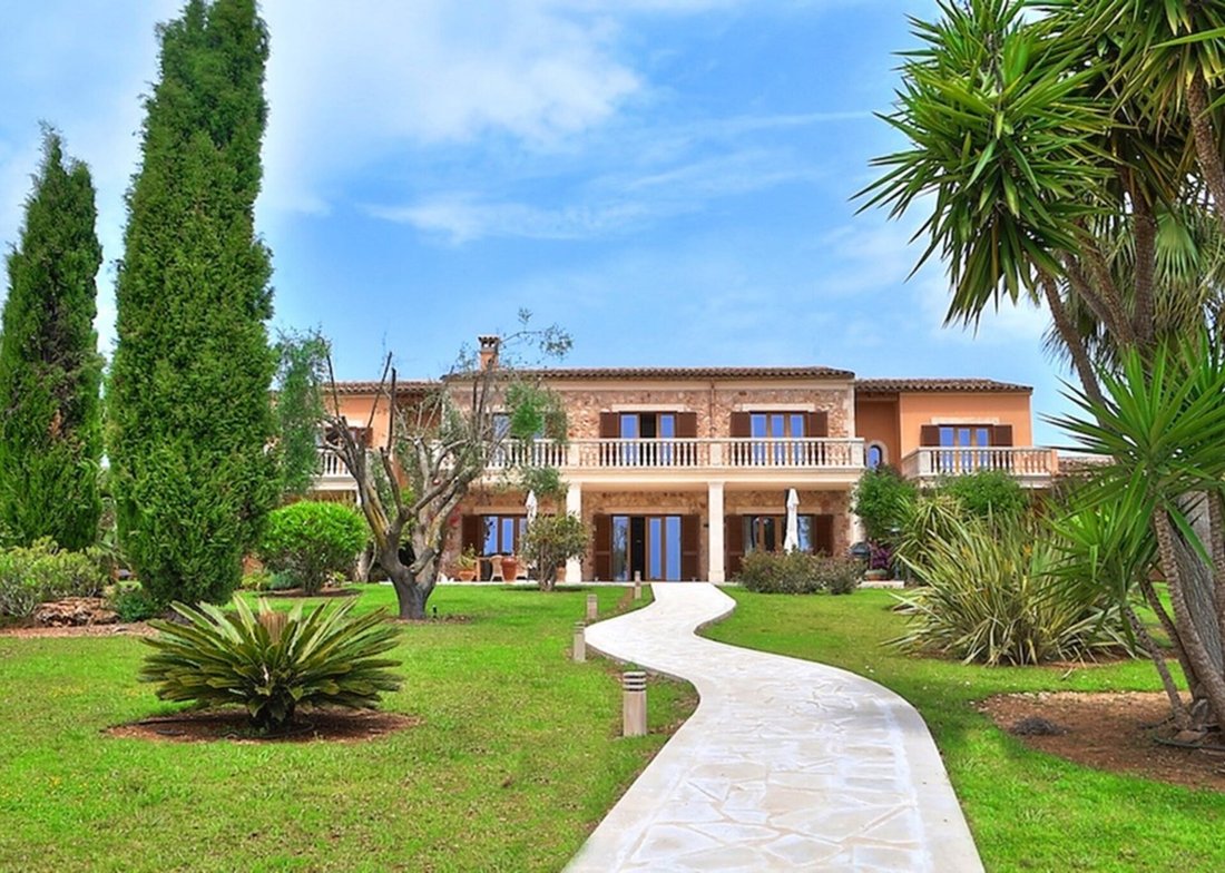Villa in Llubi, Balearic Islands, Spain 5 - 13024474