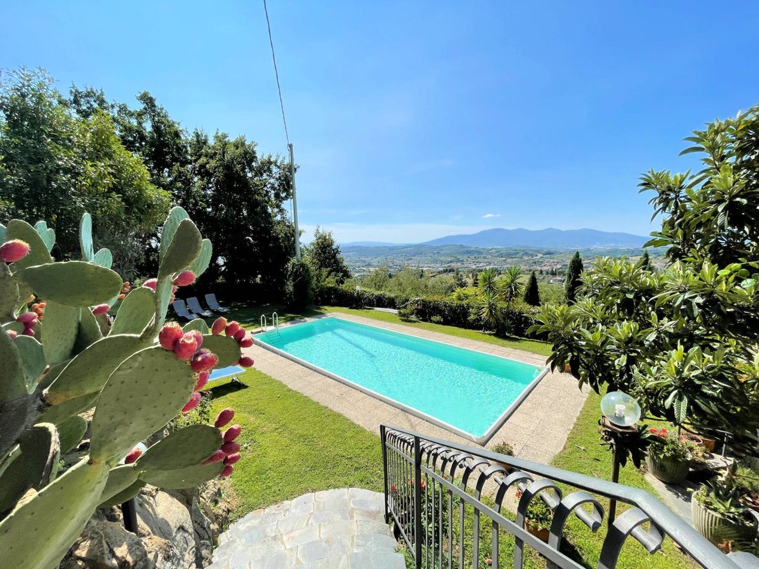 Country House in Center, Pescia, Tuscany 1 - 13025757