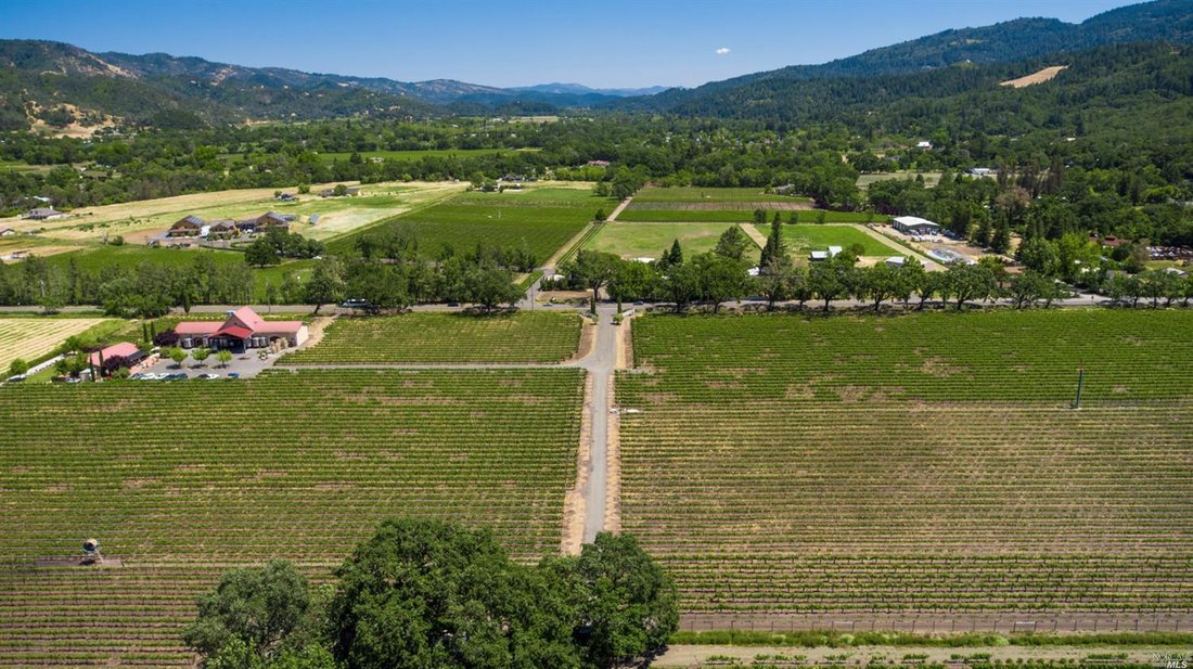 House in Calistoga, California, United States 3 - 13023926