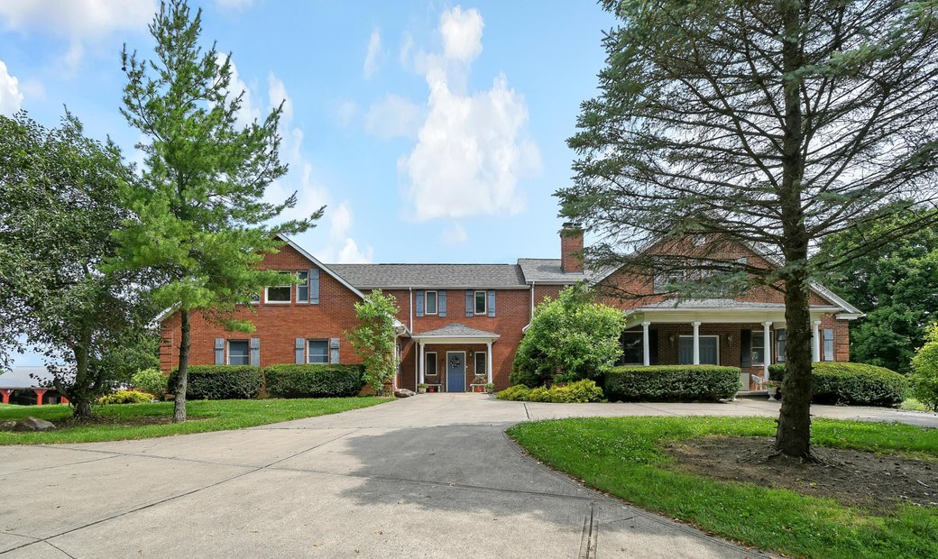 6 Bedrooms Single Family Detached In Millersport, Ohio, United States