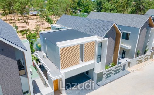 Villa in Pattaya City, Chon Buri, Thailand 1