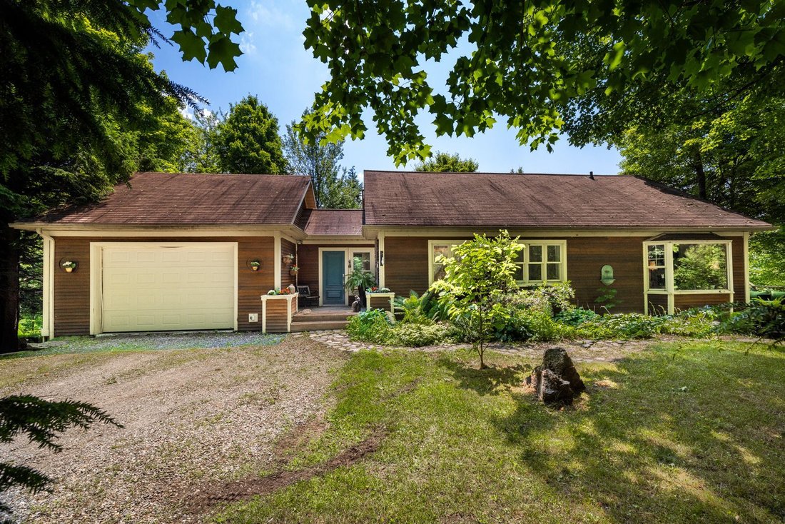 Lac Brome, Qc In Lac Brome, Quebec, Canada For Sale (13027862)