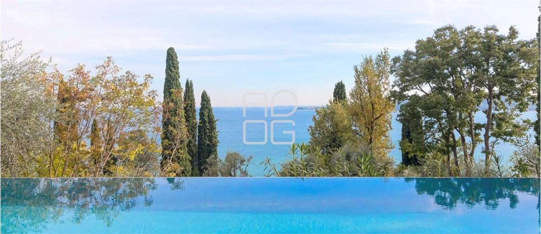 Villa in Padenghe sul Garda, Lombardy, Italy 3 - 12850675