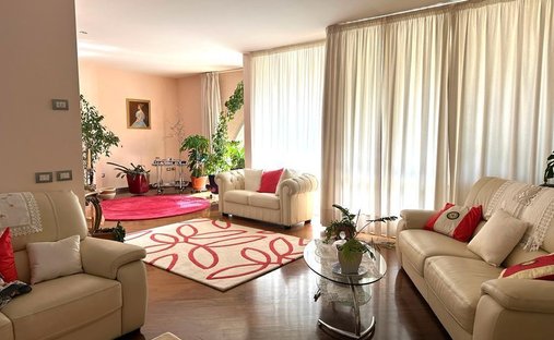 Country House in Center, Cerreto Guidi, Tuscany 1