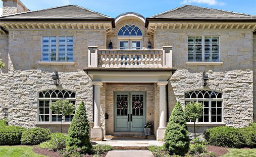 The Gourmet Kitchen: Culinary Delights in Denver Luxury Homes