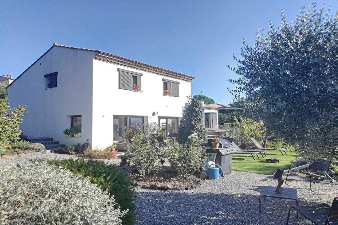 Villa in Le Plan-de-la-Tour, Provence-Alpes-Côte d'Azur, France 2 - 13030890