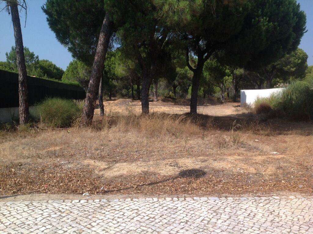 Land for sale in Loulé, Portugal — €1,775,000