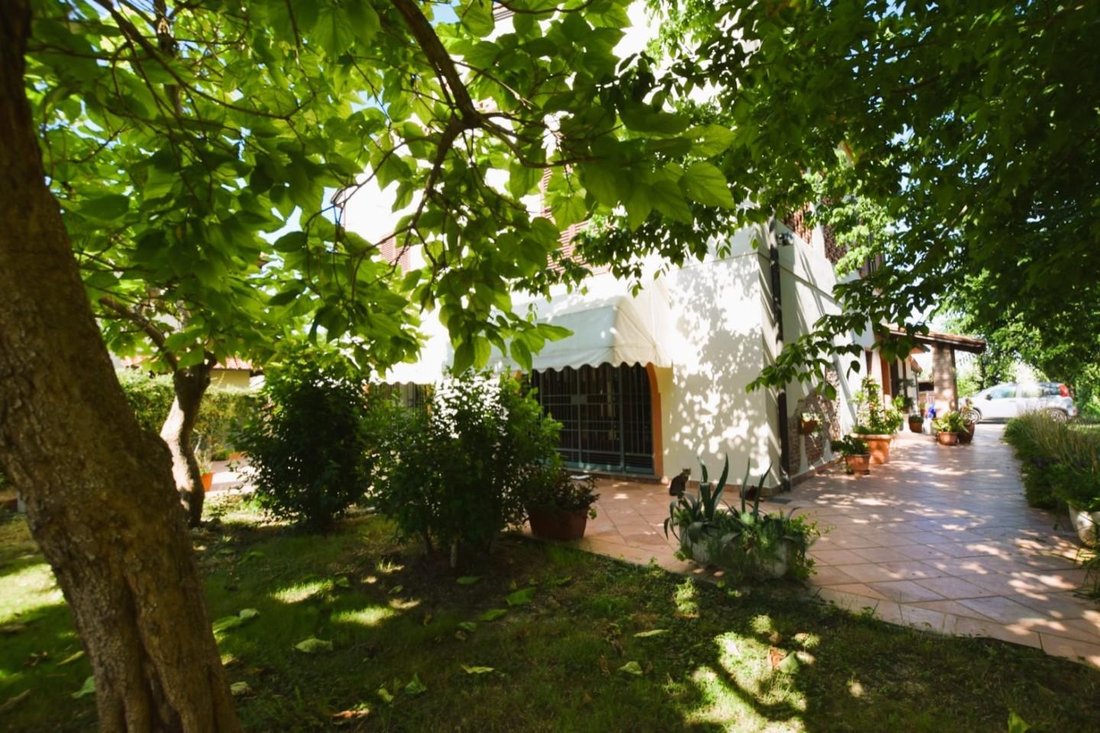 Villa in Oltrera, Pontedera, Tuscany 3 - 13027996