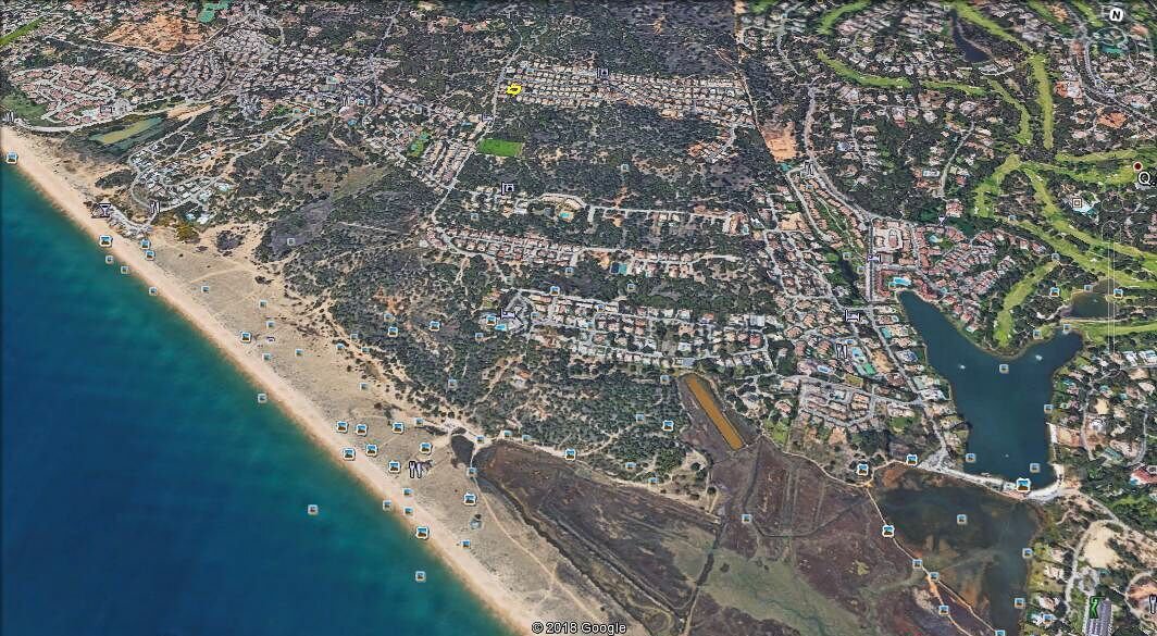 Land for sale in Loulé, Portugal — €1,975,000