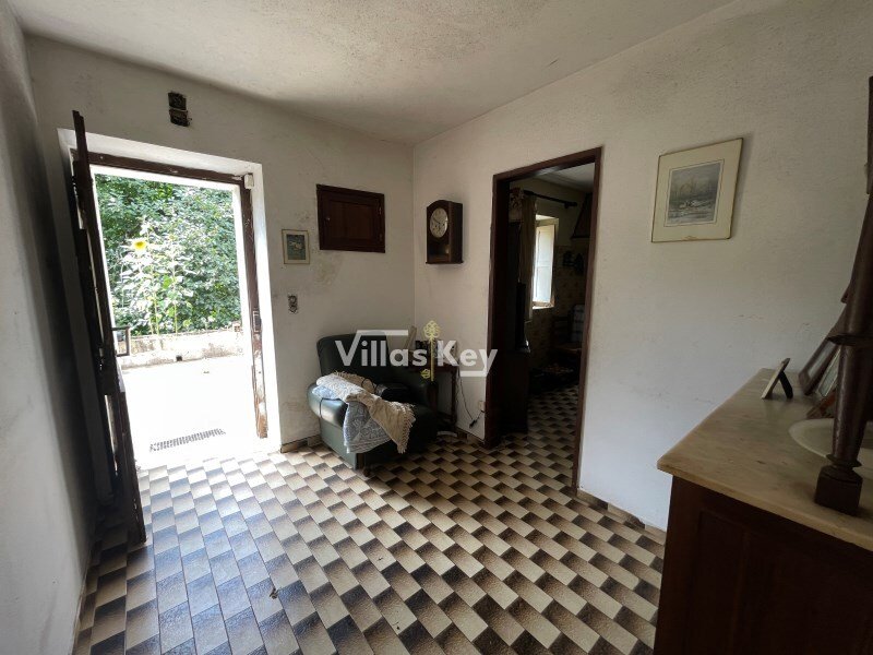 Farm With 3 Hectares Of Land And Several Houses In Monchique, Algarve