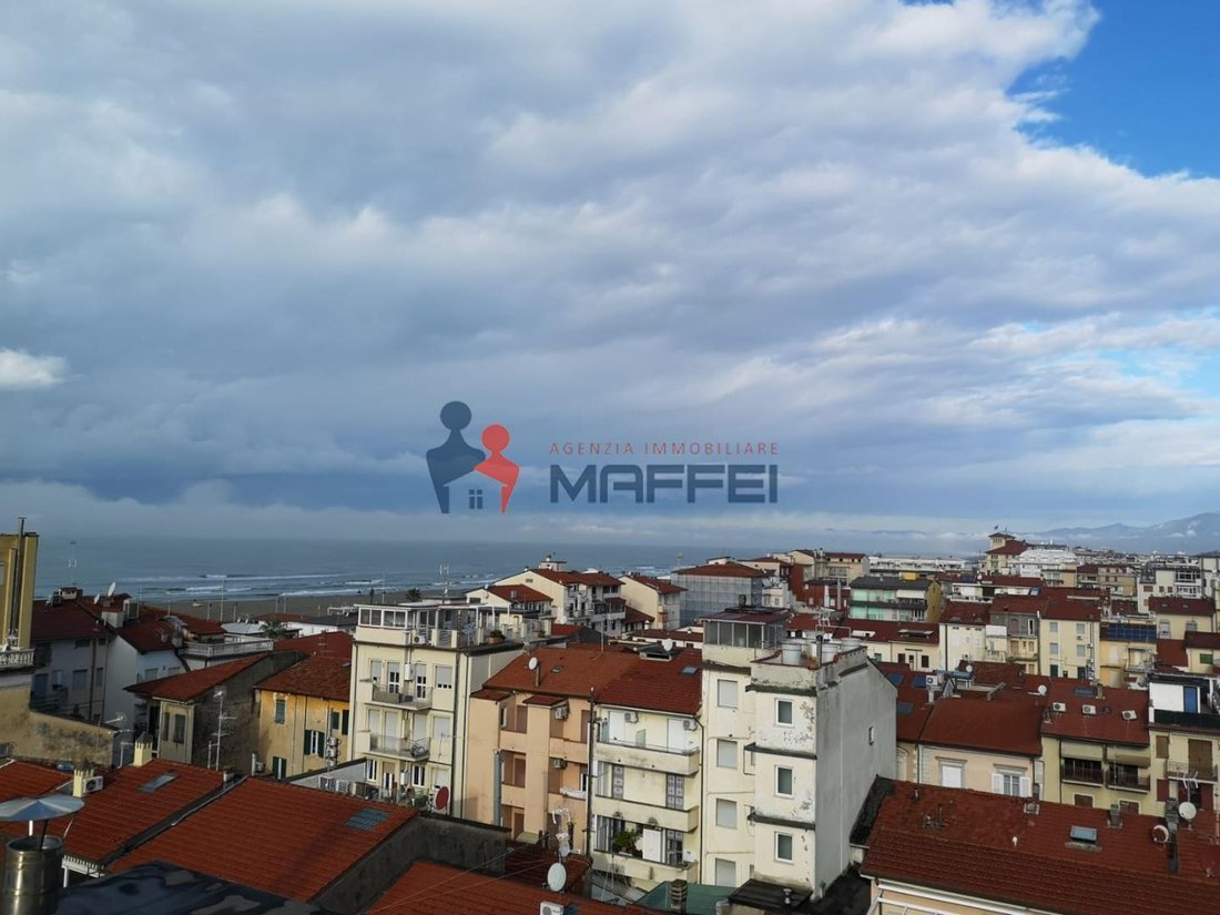 Apartment in Historic Center, Viareggio, Tuscany 4 - 13028061