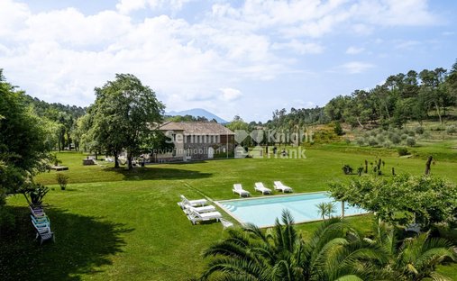 Maisons de campagne à Zone Nozzano - San Macario, Lucques, Toscane 1