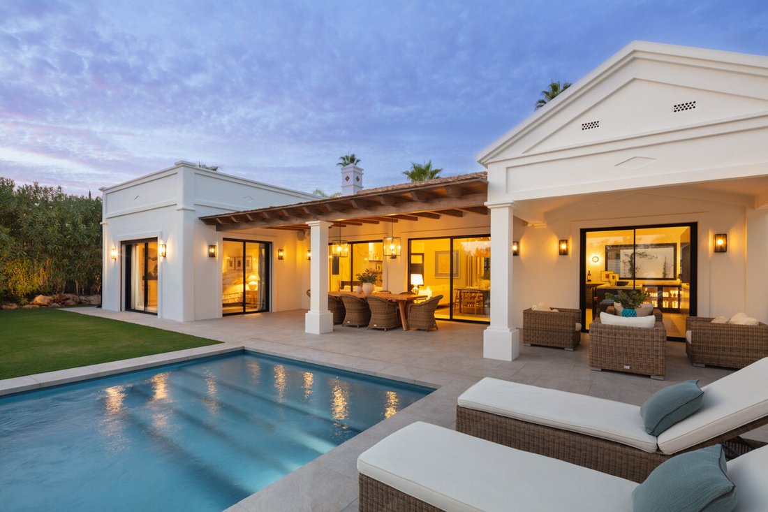 Villa in Nueva Andalucia, Marbella, Spain 4 - 13032719