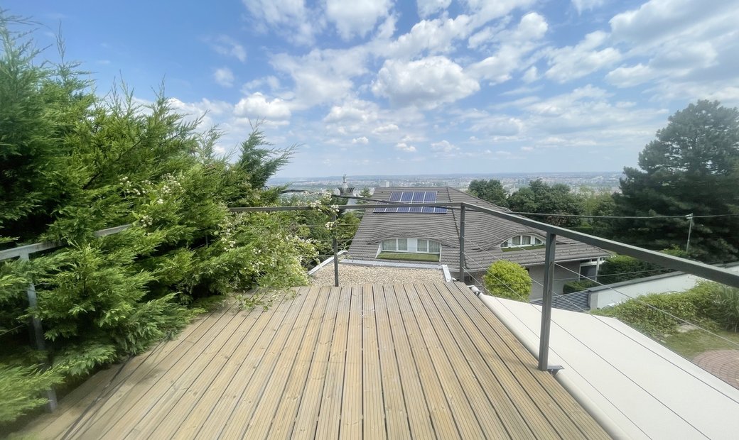 Beautiful Luxury Family House For Sale In In Budapest, Budapest